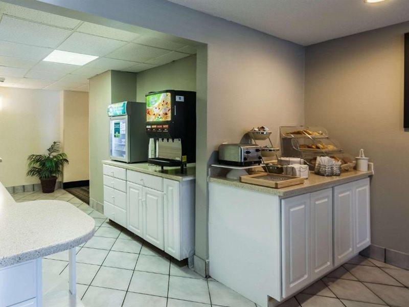 Quality Inn Solomons - Beacon Marina Εξωτερικό φωτογραφία