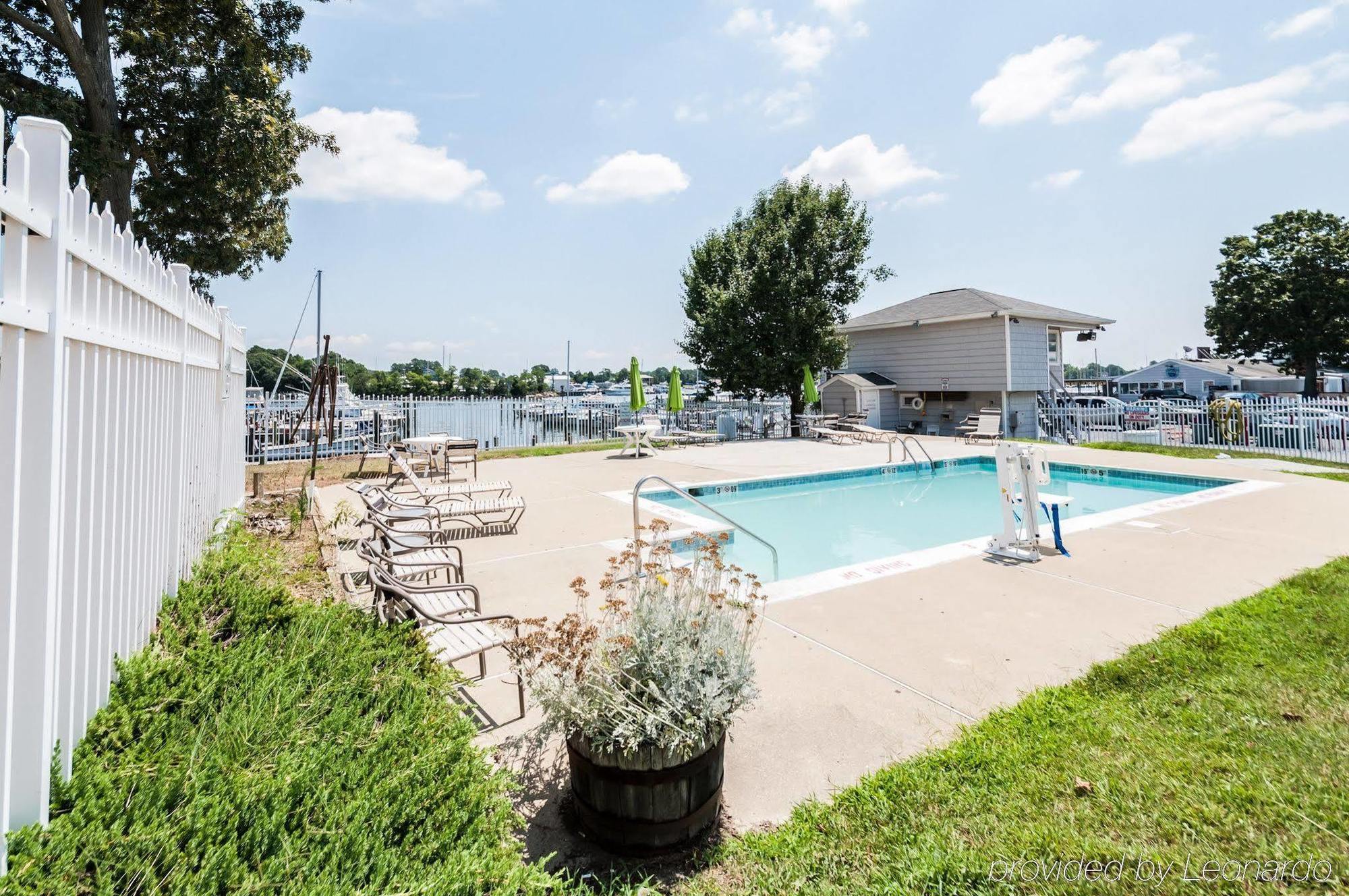Quality Inn Solomons - Beacon Marina Εξωτερικό φωτογραφία